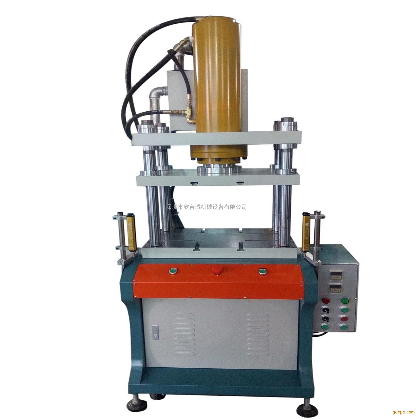 四柱油壓機 四柱油壓機